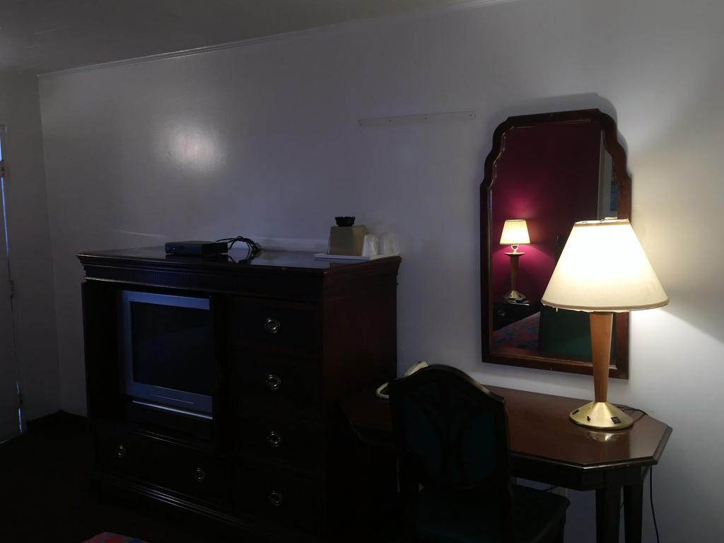 Budget Inn Wrightstown المظهر الخارجي الصورة